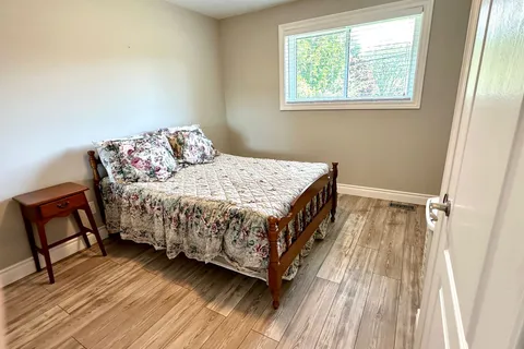 33 Indian Mound Cres, Toronto, ON M1H 1W2