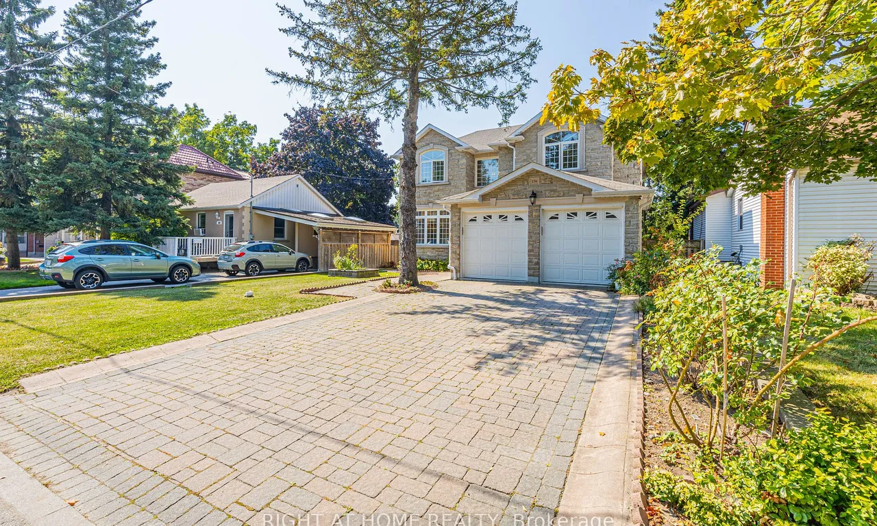 156 Harewood Ave, Toronto, ON M1M 2R9