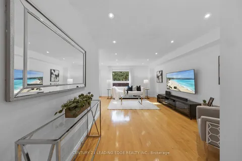 8 Keys Dr, Ajax, ON L1T 3R1