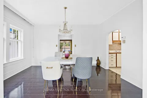 50 Aberdeen St, Oshawa, ON L1G 2E7