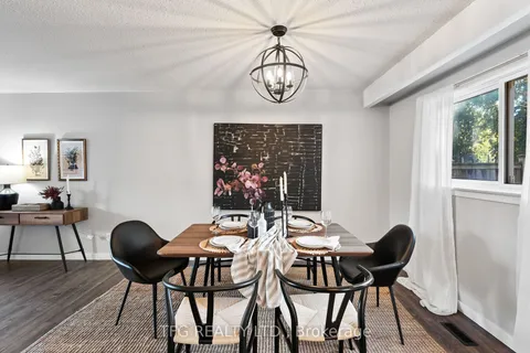 77 Waverley Rd, Clarington, ON L1C 1L2