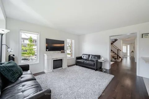 2344 Equestrian Cres, Oshawa, ON L1L 0L6