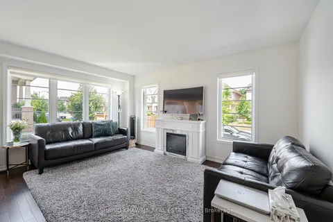 2344 Equestrian Cres, Oshawa, ON L1L 0L6