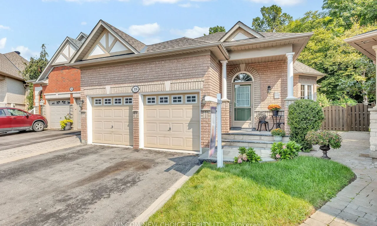 328 Mapleview Crt, Pickering, ON L1X 2X3