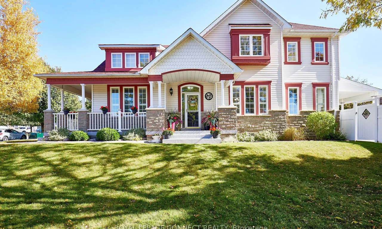 133 Vipond Rd, Whitby, ON L1M 1K9