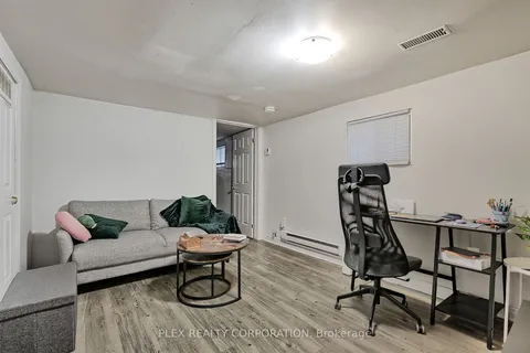 193 Coxwell Ave, Toronto, ON M4L 3B4