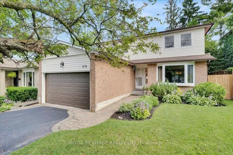879 Sorrento Ave, Oshawa, ON L1J 6V6