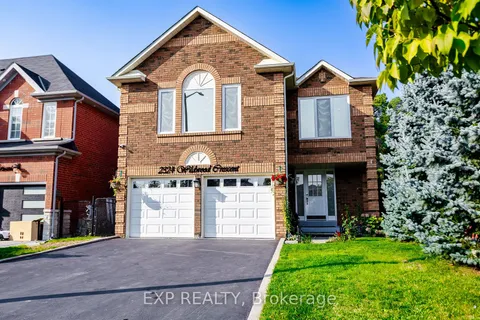 2324 Wildwood Cres, Pickering, ON L1X 2N1