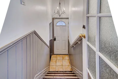 14 Anneke Rd, Toronto, ON M1N 3M6