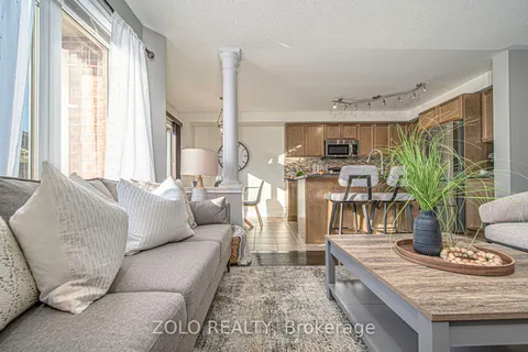 79 Dewell Cres, Clarington, ON L1E 0B8