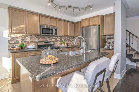 79 Dewell Cres, Clarington, ON L1E 0B8