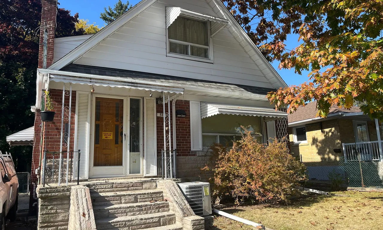 54 Hexham Dr, Toronto, ON M1R 1J8