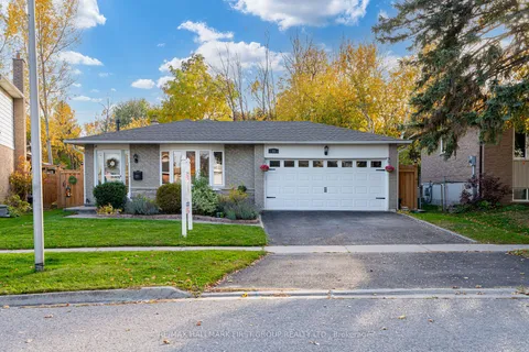 11 Rosalynne Ave, Clarington, ON L1C 3X7