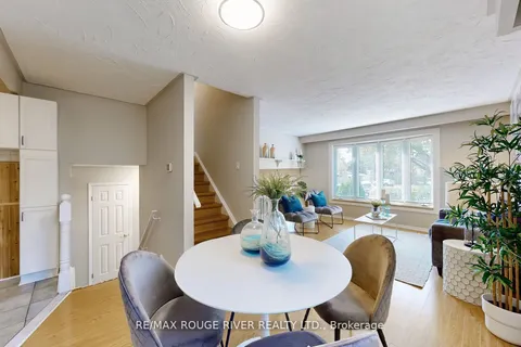 124 Beaverbrook Crt, Toronto, ON M1C 3A9