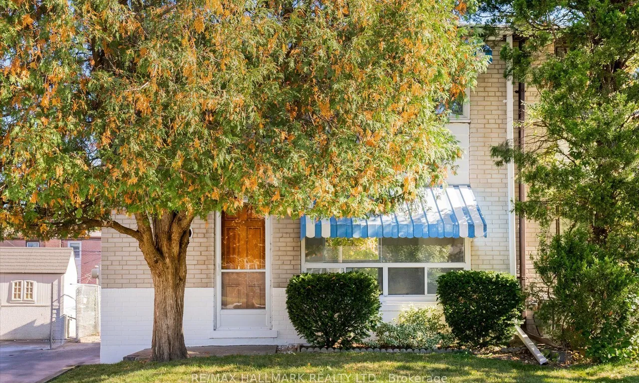 27 Woodfern Dr, Toronto, ON M1K 2L2