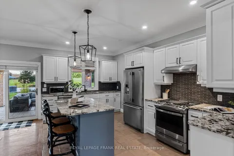 15930 Marsh Hill Rd, Scugog, ON L9L 1Y9