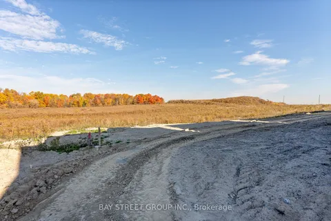 1056 PISCES Tr, Pickering, ON L0H 1J0