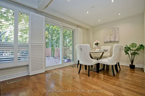 60 Tooklea Cres, Toronto, ON M1S 4C1