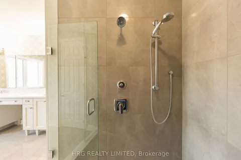 20 Brabin Circle, Whitby, ON L1P 0C1