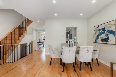 1369 Gull Crossing, Pickering, ON L1W 0B7