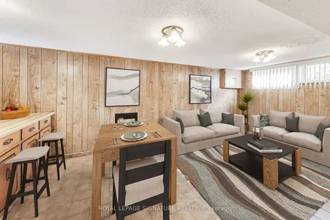 24 Castille Ave, Toronto, ON M1R 2C1