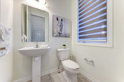 43 Broden Cres, Whitby, ON L1P 0M1