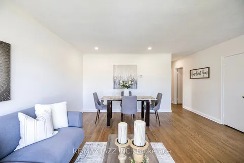 410 Elizabeth St, Oshawa, ON L1J 5T1