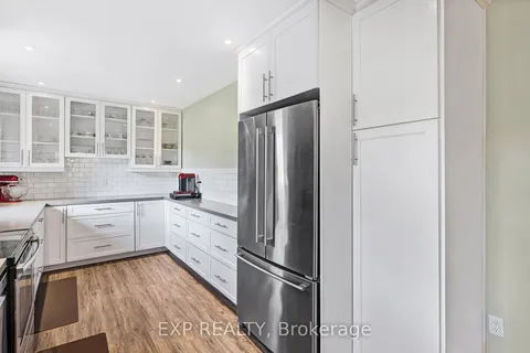 126 Aldred Dr, Scugog, ON L9L 1B4