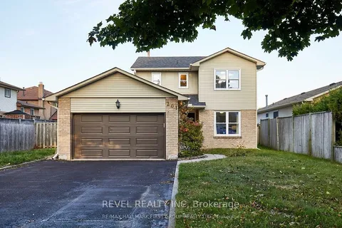 201 Eastlawn St, Oshawa, ON L1H 8J2