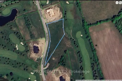 9 Franklin Cres, Whitby, ON L1M 1N1