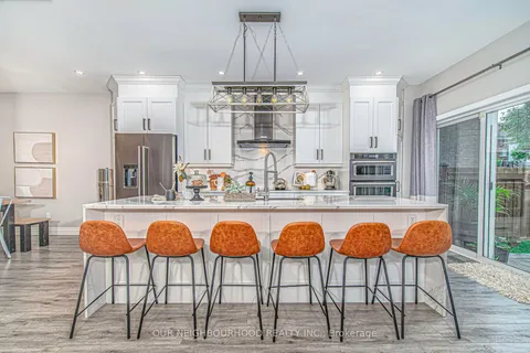 62 Kenilworth Cres, Whitby, ON L1M 2M6