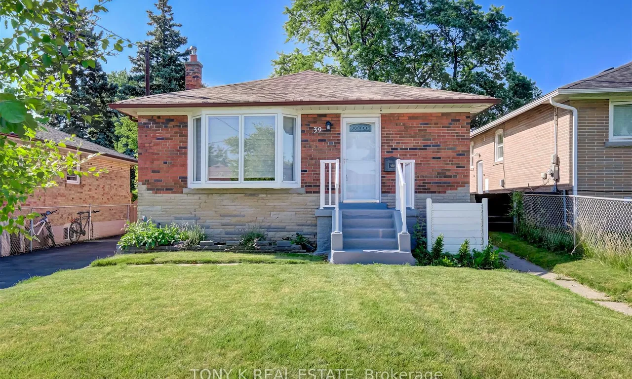 39 Century Dr, Toronto, ON M1K 4J7