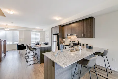 3237 Brigadier Ave, Pickering, ON L1X 0N4