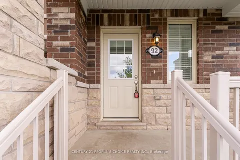 92 Coho Dr, Whitby, ON L1P 0E6