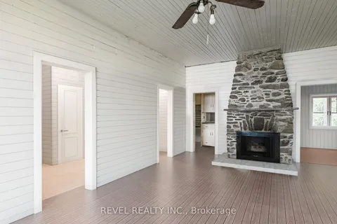 8 Johnstone Lane, Scugog, ON L0B 1L0