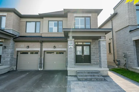51 Conarty Cres, Whitby, ON L1P 0L4