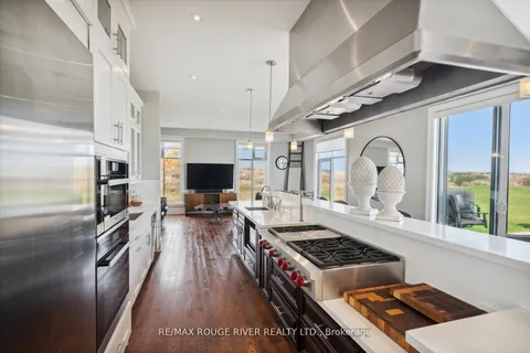 5785 Halls Rd, Whitby, ON L1M 1S5