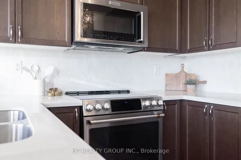 35 Stockell Cres, Ajax, ON L1T 0M5