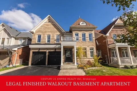 21 Denbury Crt, Whitby, ON L1M 2N9