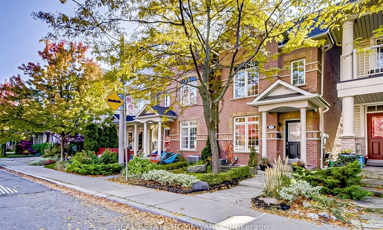 59 Whistle Post St, Toronto, ON M4E 3W7