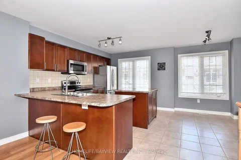70 Jeremiah Lane, Toronto, ON M1J 0A4
