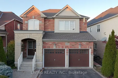 1028 Schooling Dr, Oshawa, ON L1K 0J8