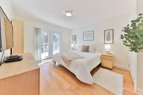 1785 Kingston Rd, Toronto, ON M1N 1T3