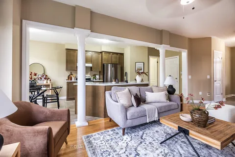 71 James Govan Dr, Whitby, ON L1N 0J7