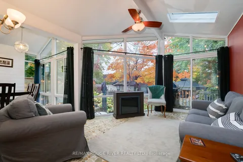 61 Heaslip Terr, Toronto, ON M1T 1W8