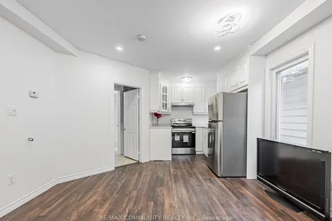 111 Elgin St, Oshawa, ON L1G 1S5