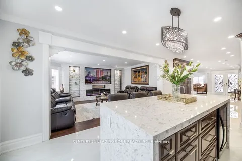 19 Strickland Dr, Ajax, ON L1T 4A1