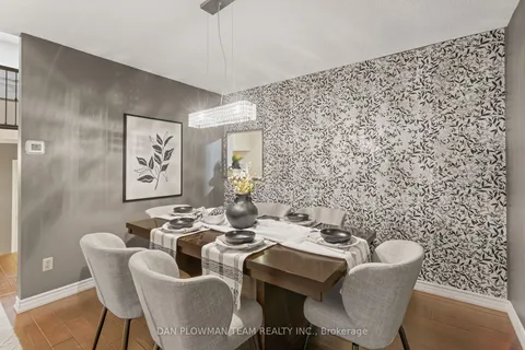 50 Evergreen Dr, Whitby, ON L1N 6N6