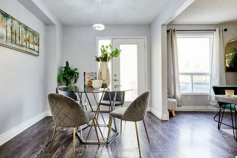 324 Elgin St, Oshawa, ON L1J 2P3