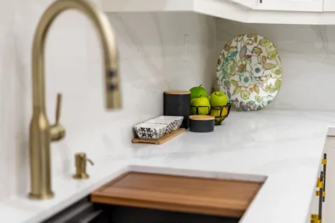 134 Manse Rd, Toronto, ON M1E 3V1